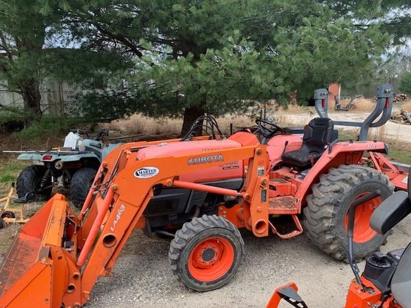 Farm Equipment; Kubota Tractor