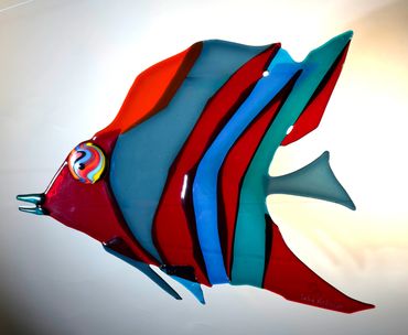 Title: Slow and Steady Stanley
Dimensions: 15″ H, 17.5″ W, 1″ D
Fused Glass