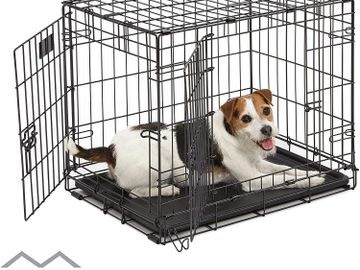 Dog Crate for Mini Aussie Doodle Puppy.  Dog Crate for Australian Shepherd. Dog crate for merle Pood