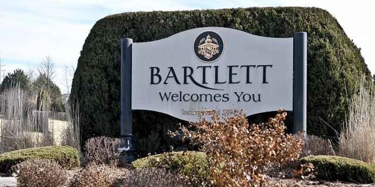 Welcome sign for Bartlett, IL 60104