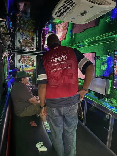 Birthday Party Idea
Video Game Party
Game Truck
Birthday
Chino Ca. 91710
Plan a Birthday Party
