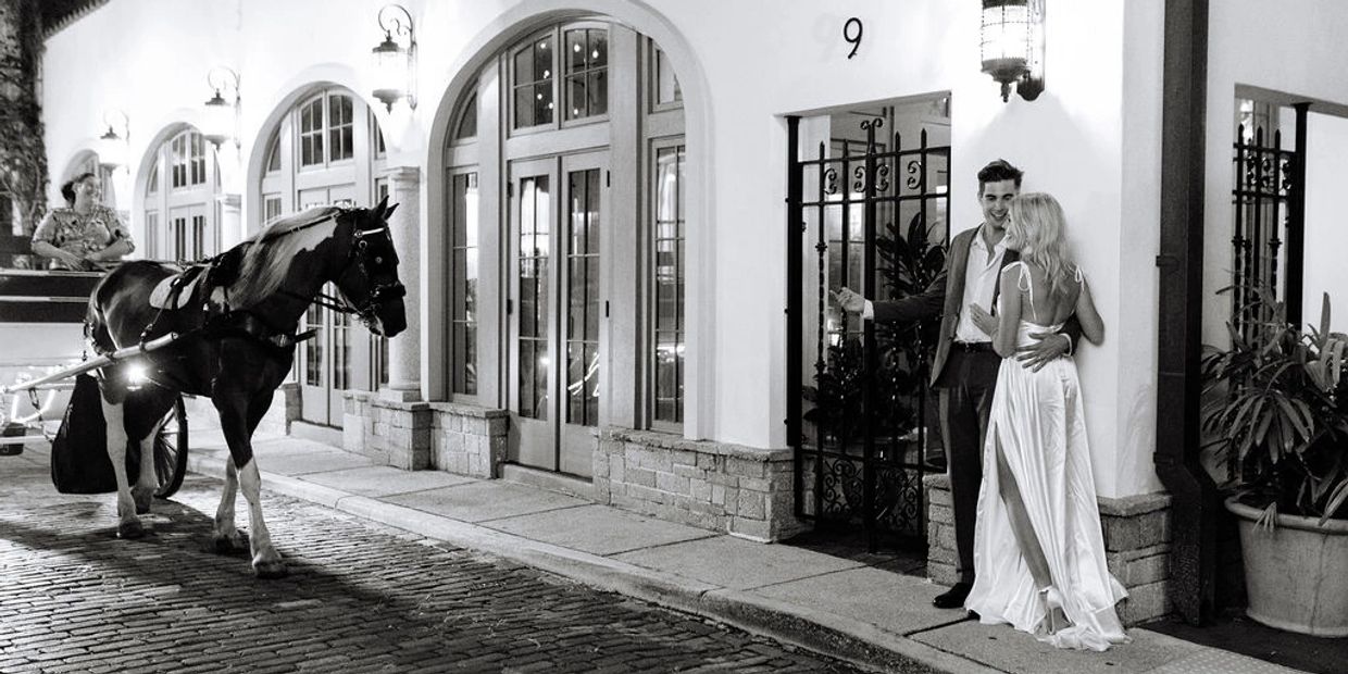 Couple outside w/ horse at  9 Aviles Wedding Venue, St. Augustine
http://lauraperezphotography.com