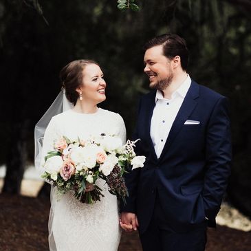 Nathan Fife & Lindsay Font-Fife 
Eden Strader Photography
Wedicity Wedding Day Detailing
