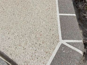Decorative acrylic concrete border detail