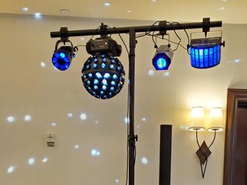 Bose Speaker System with Deluxe Light Show