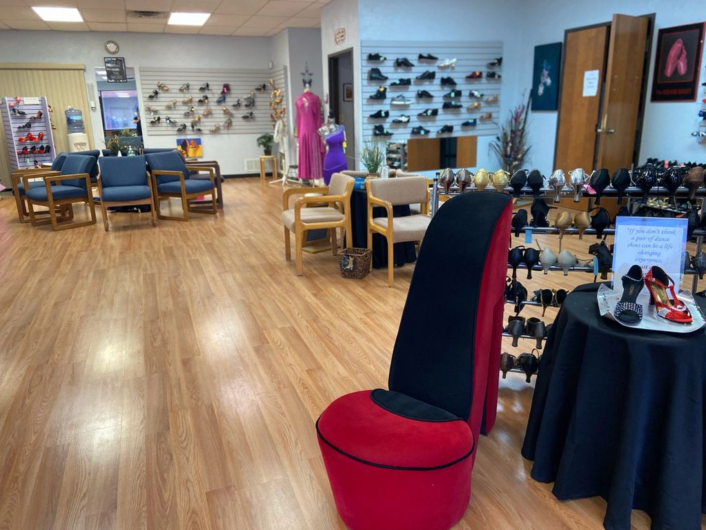 Karizmah Showroom