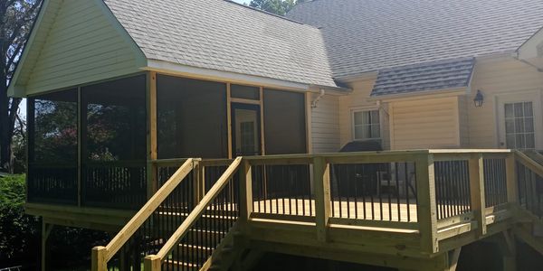 Custom deck with screen porch built by JTM Renovations in Charlotte, NC
