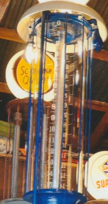 Ottawa 15 Gallon Glass Cylinder with etching replicated from original