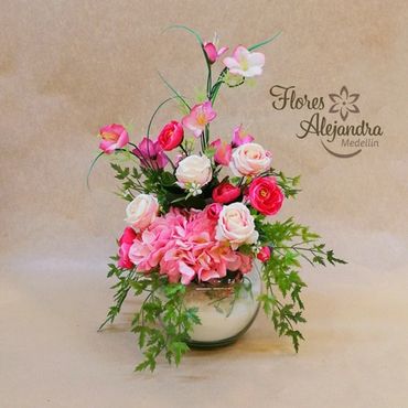 Precio $65.000
Nota: Precio sujeto a disponibilidad de materiales.