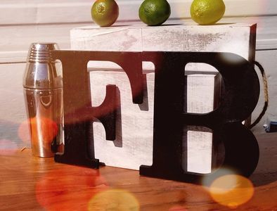 Frothy Bottom logo letters with beverage shaker