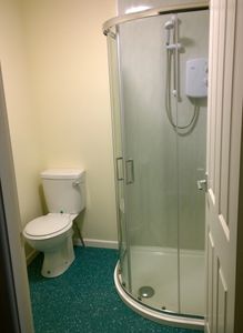 En-suite Shower WC