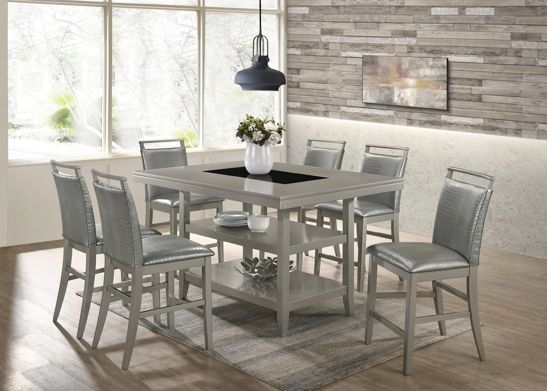 Tommy Silver

Color: Silver Finish & PU

Dimensions:

Table 42"W x 60"L x 36"H