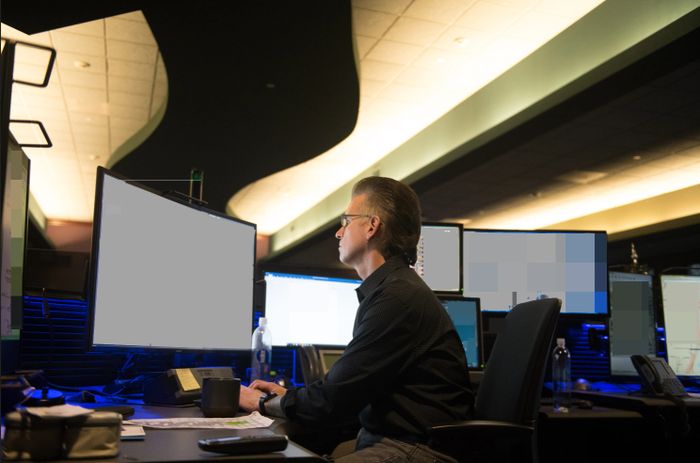 911 Dispatcher