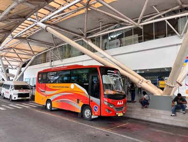 ALS airport shuttle bus at Kualanamu Airport, connecting travellers with Binjai.