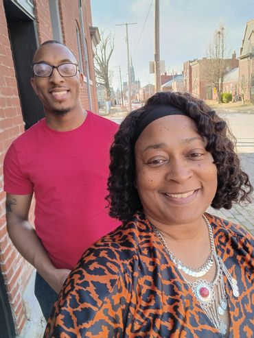 Owner, Elijah Jabari, and his mother, DeVonshae Ali