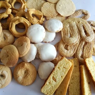 A layout of our most famous quality biscuits like Banadas, Biscocho PRincipe, Galltas, Hojaldres...