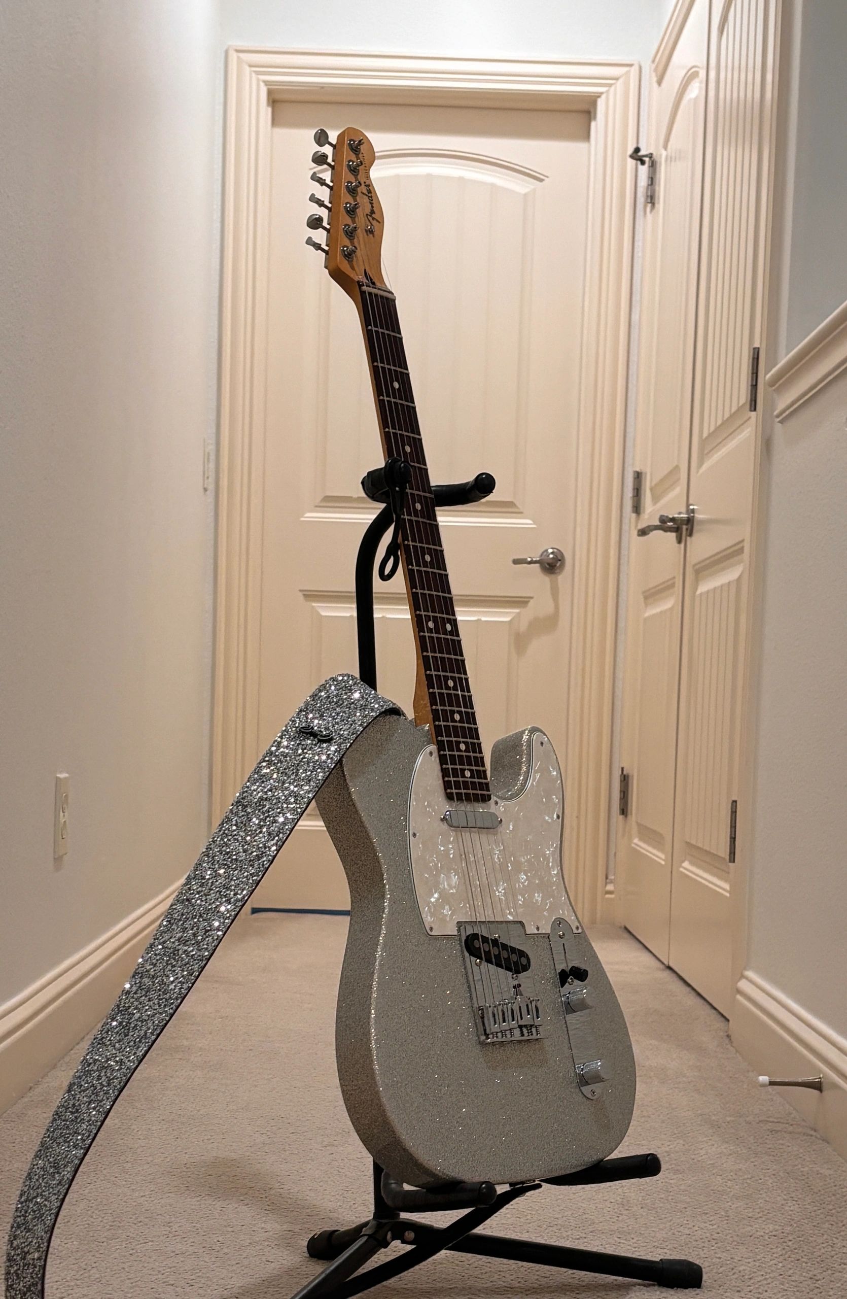 2026 Fender 'Sparkles' with a Glaser B-bender