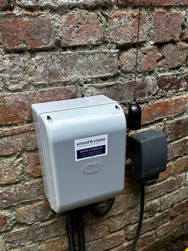Electric gate control panel