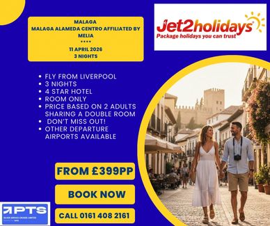 COUPLE EXXPLORING MALAGA OLD TOWN