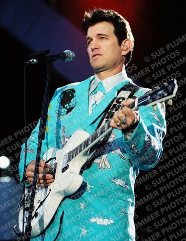 Chris Isaak
