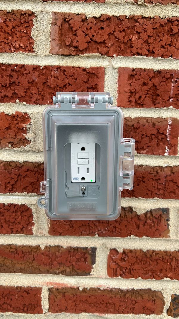 GFCI Outlet installed with a weatherproof outlet cover.