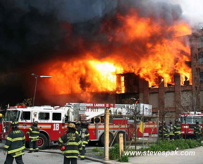 2006 Greenpoint Terminal Spectacular Warehouses Blaze