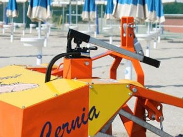 Beach Cleaning Equipment, Beach Cleaner, Beach Cleaning Machine, CleanSands, Electric Beach Cleaner