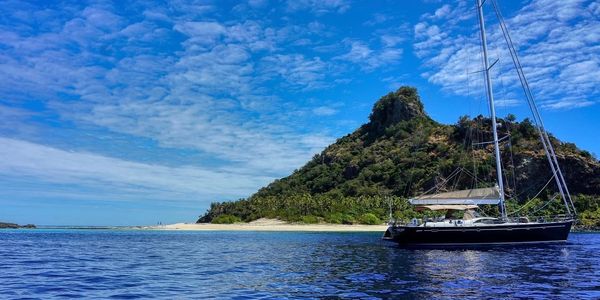 Crazy Horse Yacht in beautiful Fijian waters