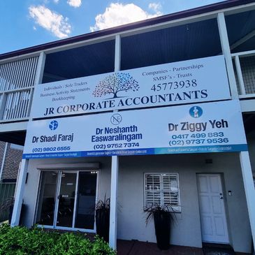 Custom Shopfront Signage for Doctor Clinic in Windsor with Vinyl Graphics