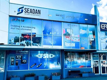 Outdoor Business Signs and Custom Window Graphics for Parramatta by Kellyville Signs