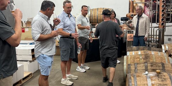 Bourbon for beginners, how to properly nose and sip bourbon. How to learn more about Bourbon.