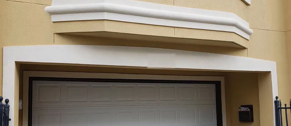 Garage entrance, showing a smooth surface.