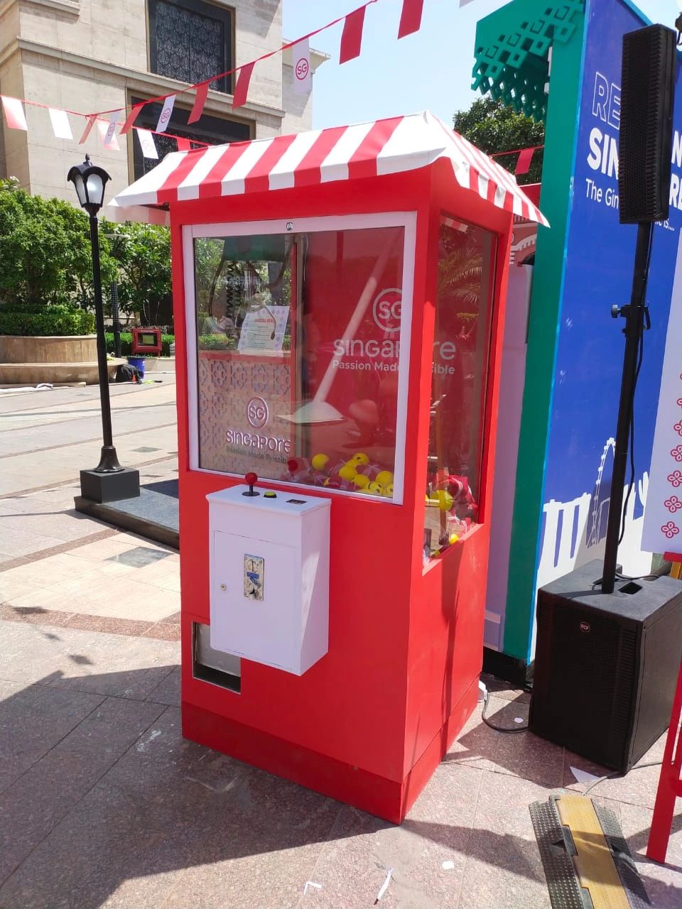 Toy Crane machine rental