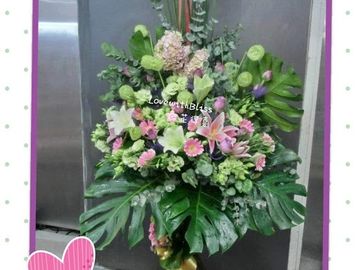 粉紅色繡球,粉百合,綠桔梗,糖棉,粉玫瑰,粉紅色太陽花