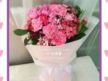 紅色,牡丹,康乃馨,紅玫,石竹花,康乃馨花束,母親節花束