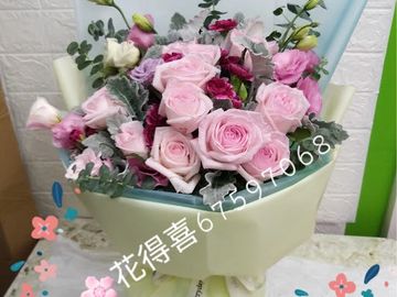 粉紅玫瑰花束