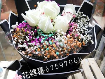 白玫瑰花束
