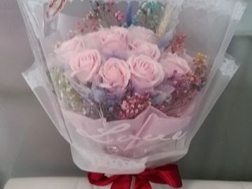韓式香梘花束,淺粉香梘玫瑰,乾花滿天星, 韓式香皂花束