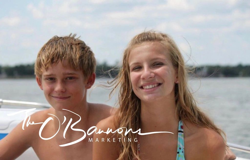 photo of ryan and melissa obannon as kids