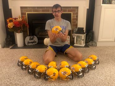 Holy Name School, Pa