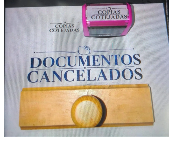 Sello de goma en madera y autoentintable diferentes medidas.