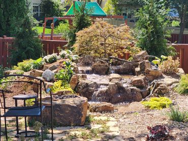 Eco-Friendly: The water recirculates through a hidden basin, reducing water waste and promoting cons