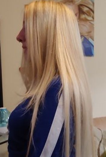 _2 Hair Extensions In Valencia, Santa Clarita, hair extensions, cutting & Blending hair Extensions.