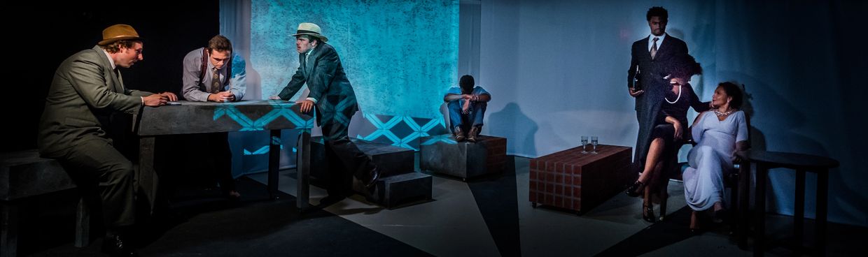 The Numbers Game
Storefront Theatre
Photo by John Gundy
Director Benjamin Blais
Storefront Theatre