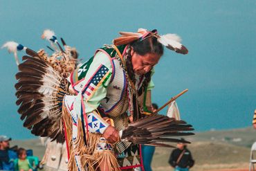 Male pow wow dance