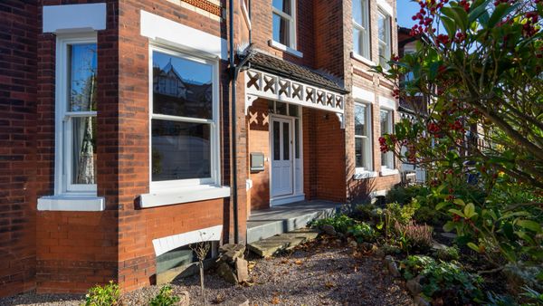 uPVC Sliding sash window supplier to the trade