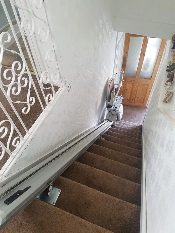 Stairlift Solutions www.stairliftwales.com