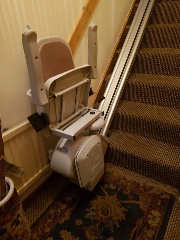 Home is where the heart is - stay mobile with a stairlift