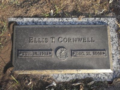 Gravestone for Ellis Tilford Cornwell at Laurel Land Memorial Park in Fort Worth.