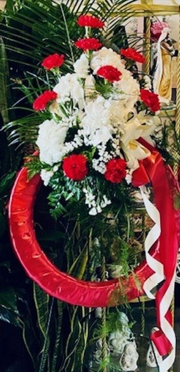 Red & White wreath